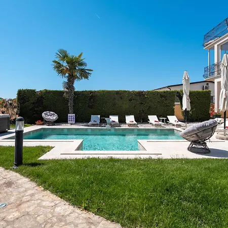 Evan By Briskva Apartment *