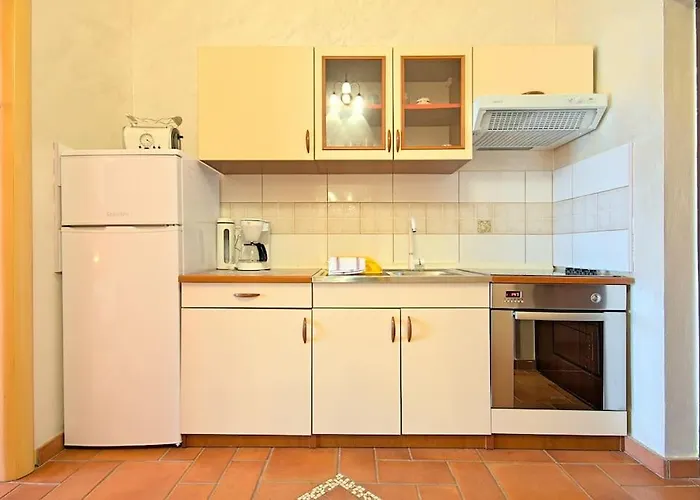 Evan By Briskva Πόρετς