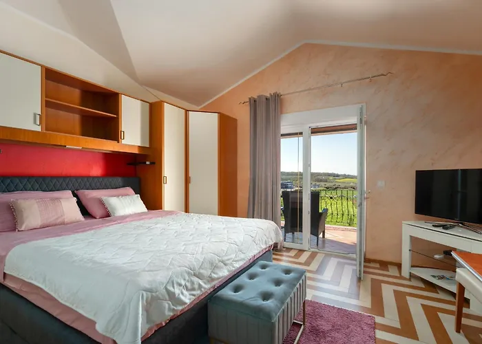 Διαμέρισμα Evan By Briskva Πόρετς