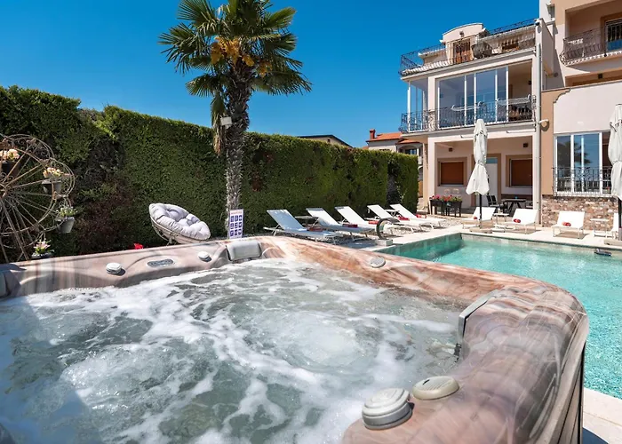 Evan By Briskva * Πόρετς