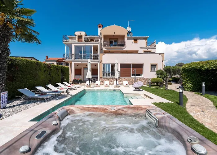 Evan By Briskva Πόρετς